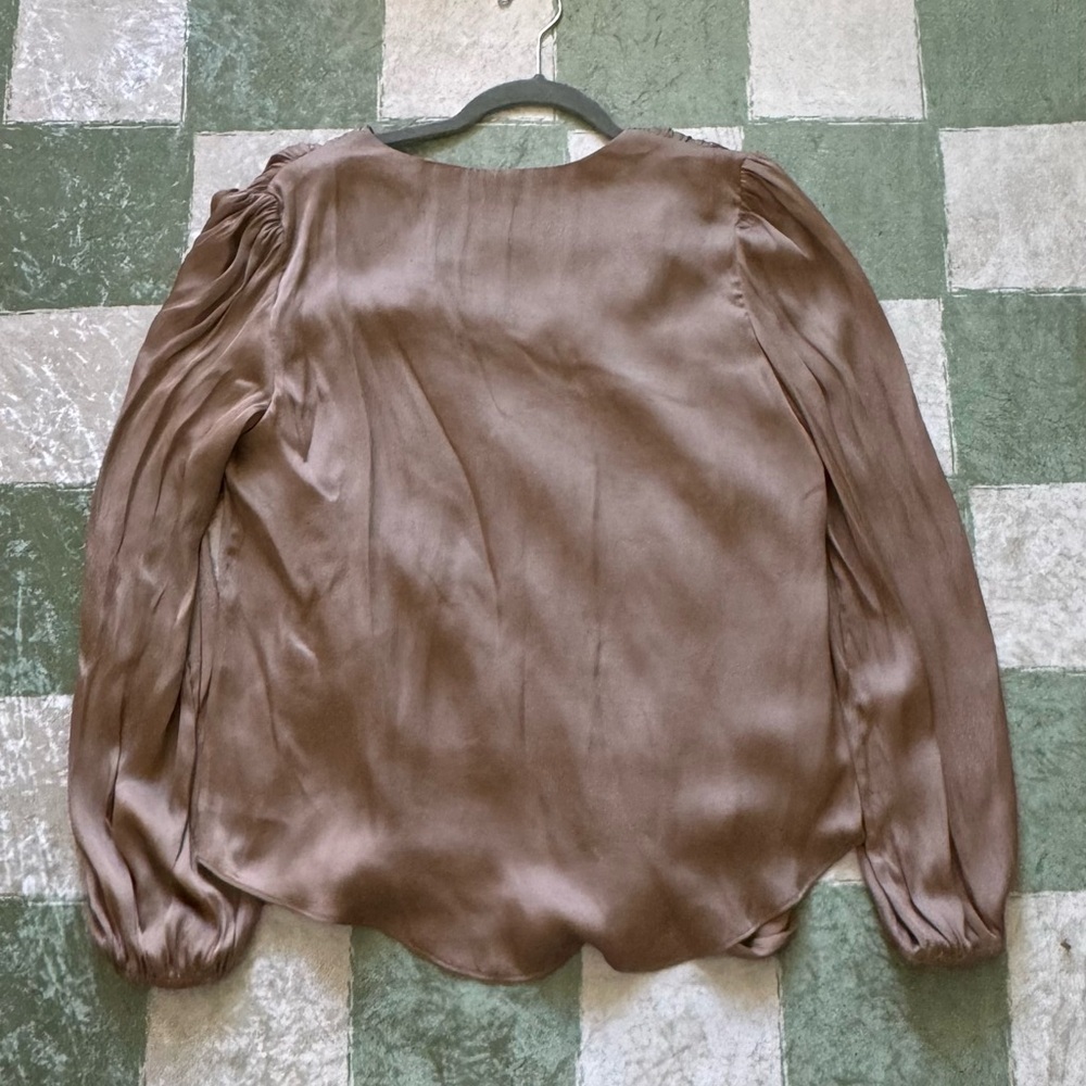 NWT Reset Beige Women's Office Siren Blouse Size Small - Picture 4 of 5